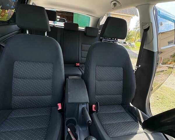 Чорний Шкода Октавія, об'ємом двигуна 1.6 л та пробігом 300 тис. км за 7500 $, фото 9 на Automoto.ua