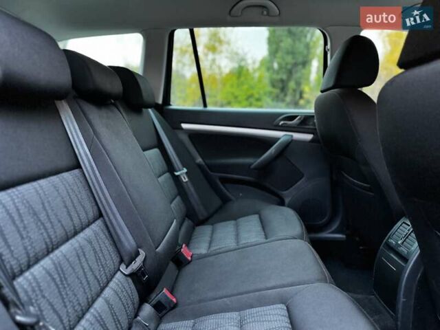 Шкода Октавия 2011 в Конотопе на Automoto.ua Черный Шкода Октавия, объемом двигателя 1.8 л и пробегом 197 тыс. км за 8600 $, фото 24 на Automoto.ua