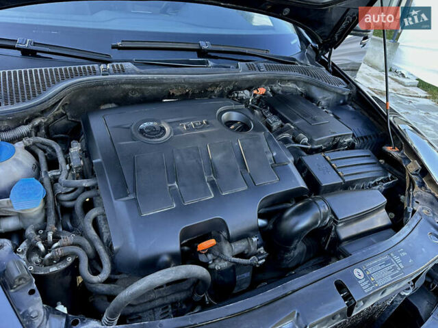 Чорний Шкода Октавія, об'ємом двигуна 1.6 л та пробігом 247 тис. км за 6900 $, фото 35 на Automoto.ua