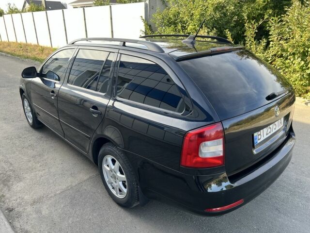 Чорний Шкода Октавія, об'ємом двигуна 1.4 л та пробігом 218 тис. км за 7300 $, фото 2 на Automoto.ua