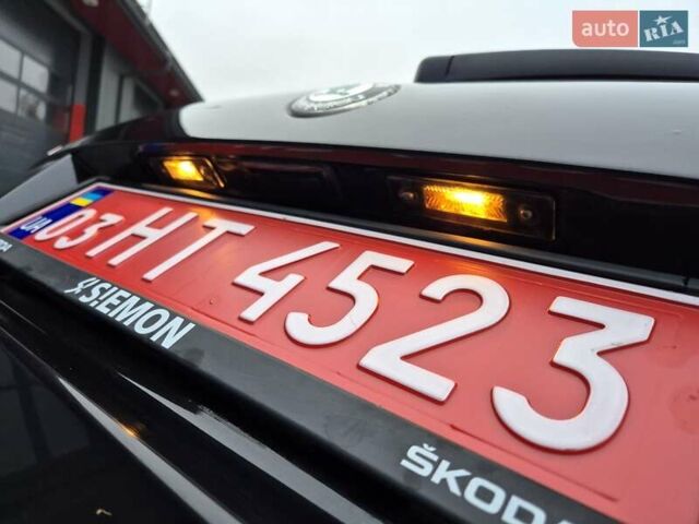 Чорний Шкода Октавія, об'ємом двигуна 1.8 л та пробігом 212 тис. км за 7100 $, фото 29 на Automoto.ua