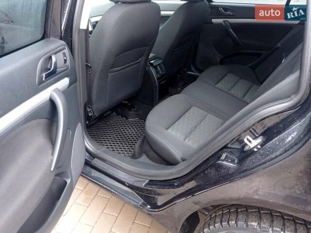 Черный Шкода Октавия, объемом двигателя 1.6 л и пробегом 278 тыс. км за 6950 $, фото 11 на Automoto.ua