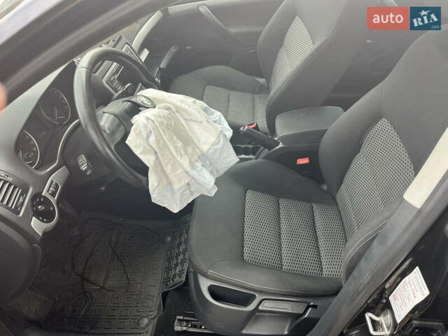 Черный Шкода Октавия, объемом двигателя 1.97 л и пробегом 278 тыс. км за 5000 $, фото 12 на Automoto.ua