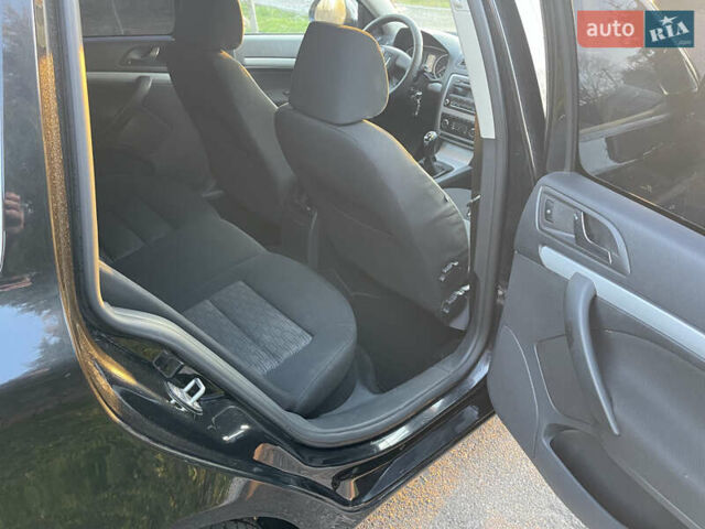 Чорний Шкода Октавія, об'ємом двигуна 1.8 л та пробігом 172 тис. км за 8300 $, фото 24 на Automoto.ua
