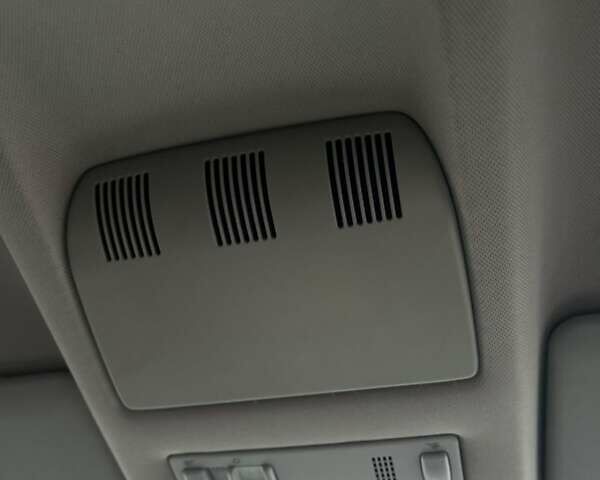 Черный Шкода Октавия, объемом двигателя 1.6 л и пробегом 285 тыс. км за 6700 $, фото 27 на Automoto.ua