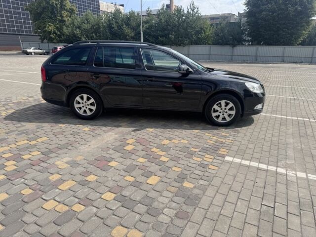 Черный Шкода Октавия, объемом двигателя 1.6 л и пробегом 274 тыс. км за 7999 $, фото 5 на Automoto.ua