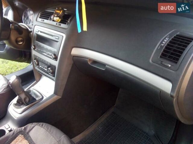 Чорний Шкода Октавія, об'ємом двигуна 1.8 л та пробігом 259 тис. км за 6900 $, фото 14 на Automoto.ua