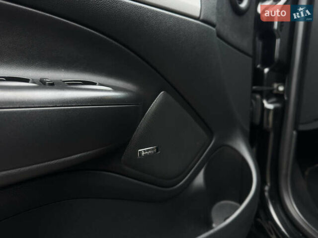 Черный Шкода Октавия, объемом двигателя 1.99 л и пробегом 211 тыс. км за 10755 $, фото 58 на Automoto.ua