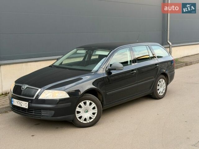 Черный Шкода Октавия, объемом двигателя 1.6 л и пробегом 199 тыс. км за 6999 $, фото 7 на Automoto.ua