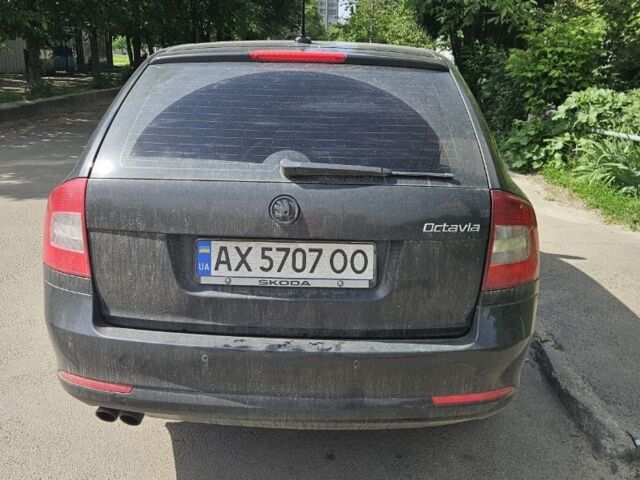 Шкода Октавия 2011 в Харькове на Automoto.ua Черный Шкода Октавия, объемом двигателя 1.8 л и пробегом 0 тыс. км за 8000 $, фото 8 на Automoto.ua