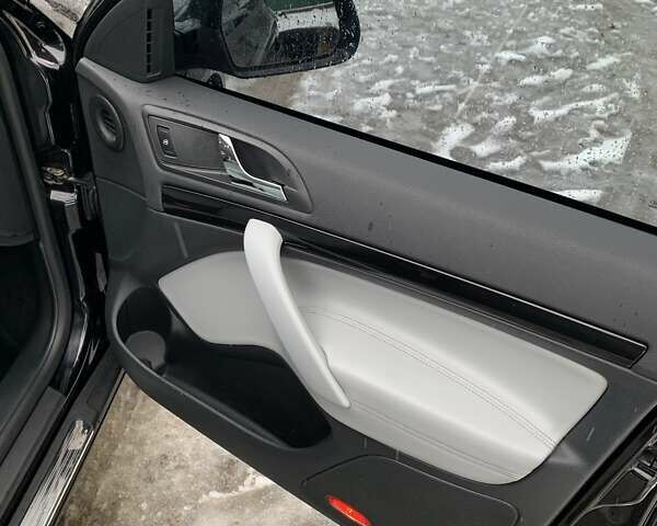 Черный Шкода Октавия, объемом двигателя 2 л и пробегом 252 тыс. км за 12000 $, фото 27 на Automoto.ua