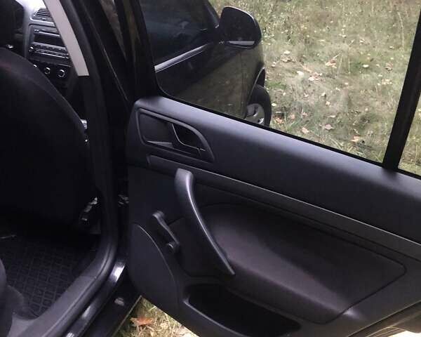 Черный Шкода Октавия, объемом двигателя 1.6 л и пробегом 184 тыс. км за 8900 $, фото 20 на Automoto.ua