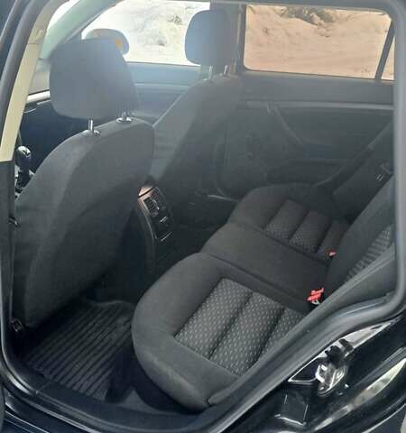 Чорний Шкода Октавія, об'ємом двигуна 1.6 л та пробігом 246 тис. км за 7190 $, фото 14 на Automoto.ua