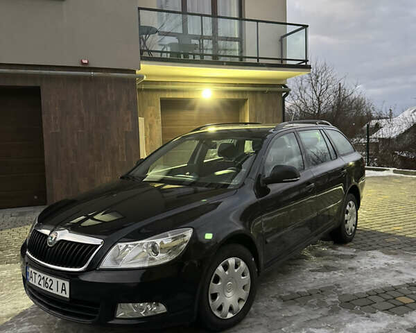Чорний Шкода Октавія, об'ємом двигуна 1.39 л та пробігом 230 тис. км за 7400 $, фото 9 на Automoto.ua