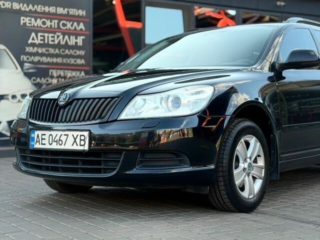 Чорний Шкода Октавія, об'ємом двигуна 1.6 л та пробігом 333 тис. км за 6550 $, фото 2 на Automoto.ua