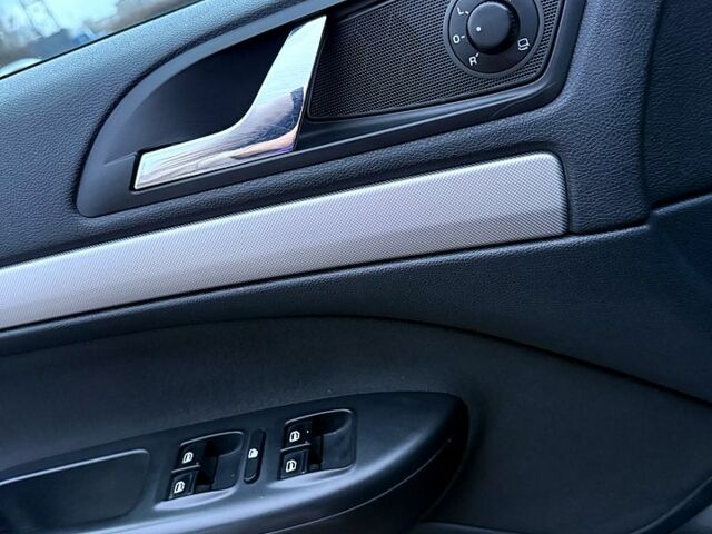 Черный Шкода Октавия, объемом двигателя 1.4 л и пробегом 245 тыс. км за 7200 $, фото 11 на Automoto.ua