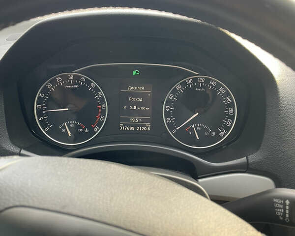 Чорний Шкода Октавія, об'ємом двигуна 1.6 л та пробігом 318 тис. км за 7200 $, фото 17 на Automoto.ua