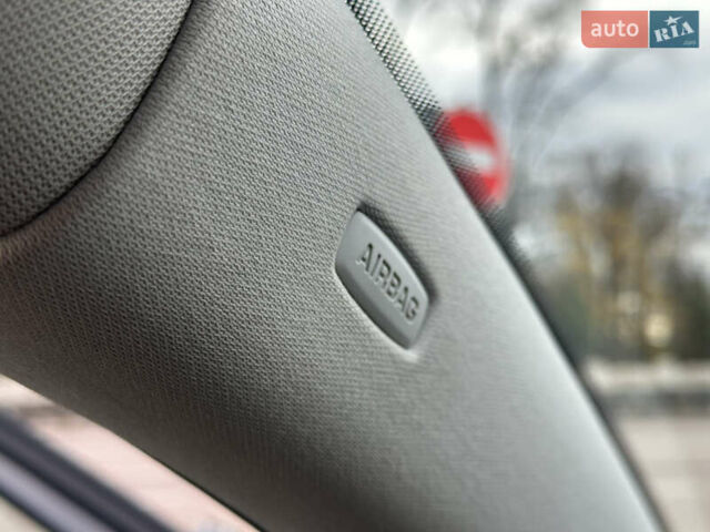 Черный Шкода Октавия, объемом двигателя 1.6 л и пробегом 157 тыс. км за 11390 $, фото 40 на Automoto.ua