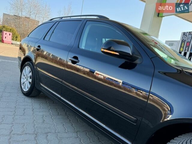 Черный Шкода Октавия, объемом двигателя 1.6 л и пробегом 236 тыс. км за 9200 $, фото 13 на Automoto.ua