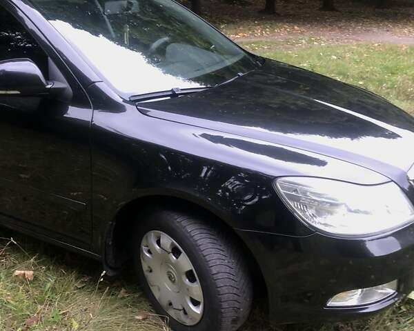 Черный Шкода Октавия, объемом двигателя 1.6 л и пробегом 184 тыс. км за 8900 $, фото 5 на Automoto.ua