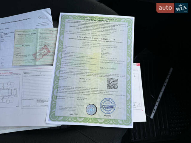 Черный Шкода Октавия, объемом двигателя 1.6 л и пробегом 243 тыс. км за 8350 $, фото 42 на Automoto.ua