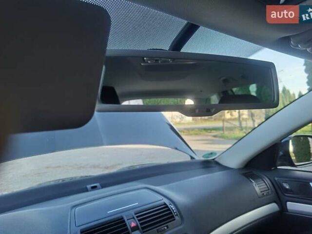 Черный Шкода Октавия, объемом двигателя 2 л и пробегом 178 тыс. км за 10250 $, фото 67 на Automoto.ua