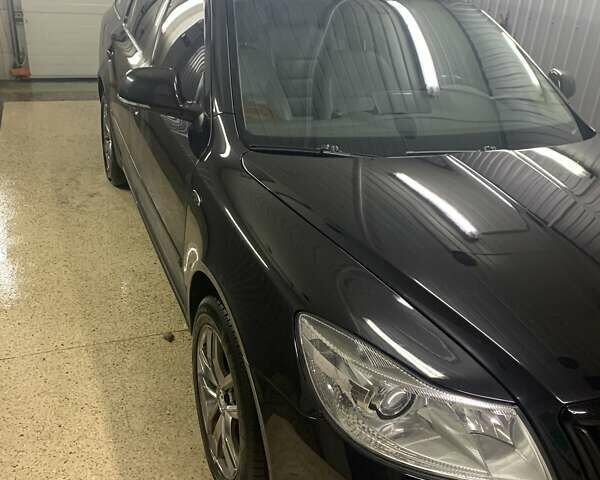 Черный Шкода Октавия, объемом двигателя 2 л и пробегом 252 тыс. км за 12000 $, фото 3 на Automoto.ua