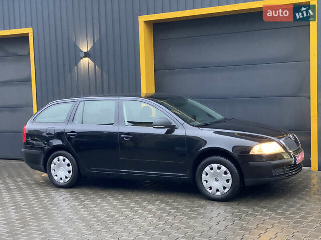 Черный Шкода Октавия, объемом двигателя 1.6 л и пробегом 198 тыс. км за 6999 $, фото 35 на Automoto.ua