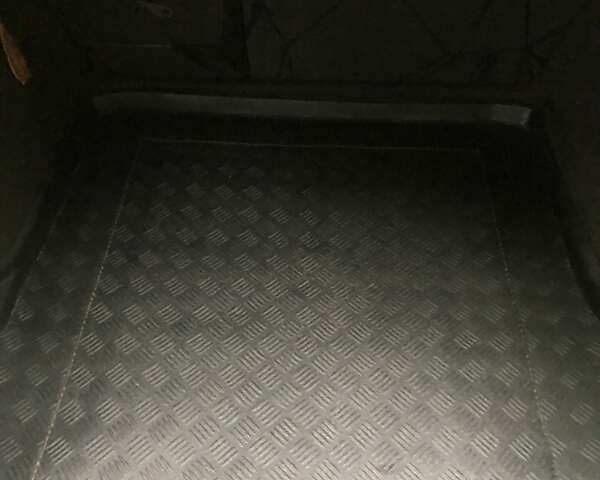 Черный Шкода Октавия, объемом двигателя 1.6 л и пробегом 184 тыс. км за 8900 $, фото 31 на Automoto.ua