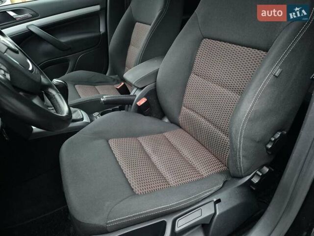 Чорний Шкода Октавія, об'ємом двигуна 1.8 л та пробігом 212 тис. км за 7100 $, фото 39 на Automoto.ua