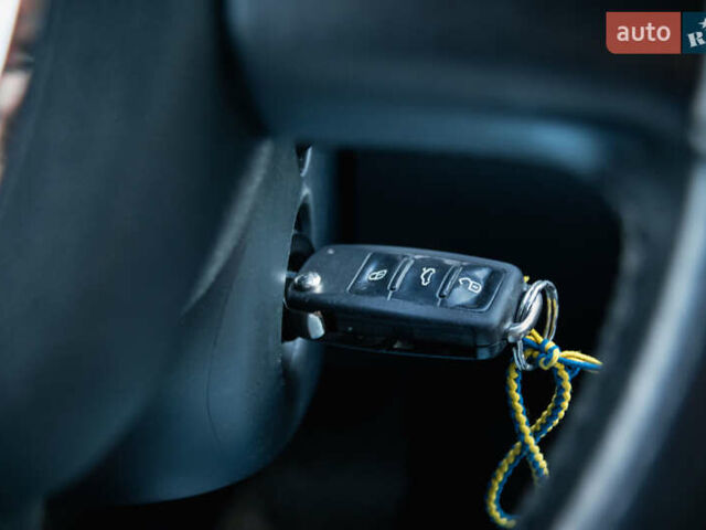Шкода Октавия 2011 в Борисполе на Automoto.ua Черный Шкода Октавия, объемом двигателя 1.8 л и пробегом 196 тыс. км за 9800 $, фото 5 на Automoto.ua