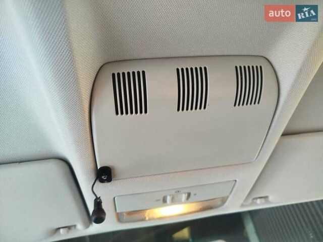 Черный Шкода Октавия, объемом двигателя 1.6 л и пробегом 310 тыс. км за 7500 $, фото 9 на Automoto.ua