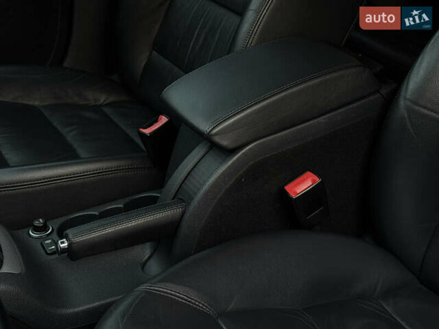 Черный Шкода Октавия, объемом двигателя 1.99 л и пробегом 211 тыс. км за 10755 $, фото 56 на Automoto.ua