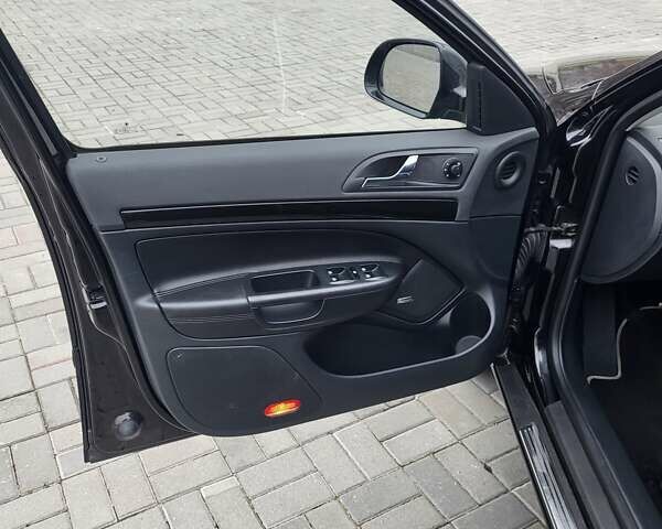 Чорний Шкода Октавія, об'ємом двигуна 1.8 л та пробігом 155 тис. км за 10500 $, фото 16 на Automoto.ua