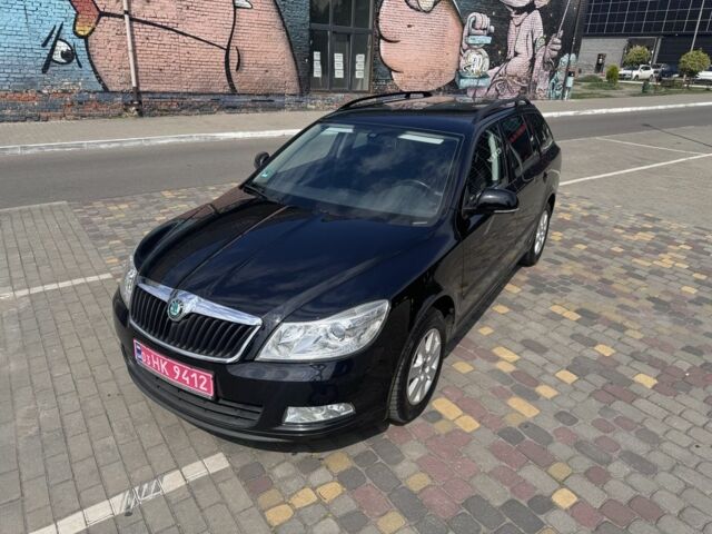 Черный Шкода Октавия, объемом двигателя 1.6 л и пробегом 274 тыс. км за 7999 $, фото 6 на Automoto.ua