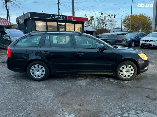 Черный Шкода Октавия, объемом двигателя 1.6 л и пробегом 237 тыс. км за 8190 $, фото 4 на Automoto.ua