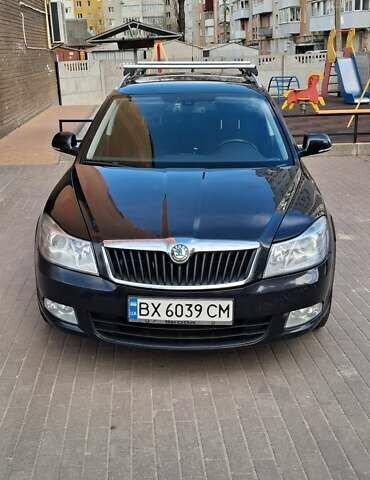 Черный Шкода Октавия, объемом двигателя 2 л и пробегом 296 тыс. км за 8500 $, фото 1 на Automoto.ua