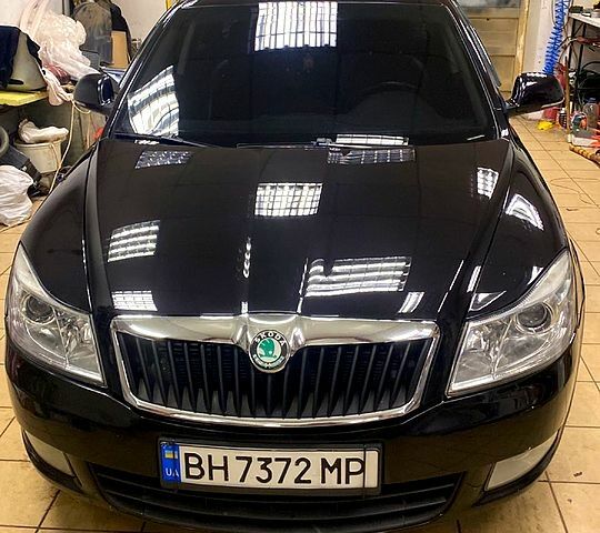 Черный Шкода Октавия, объемом двигателя 1.6 л и пробегом 0 тыс. км за 7300 $, фото 2 на Automoto.ua