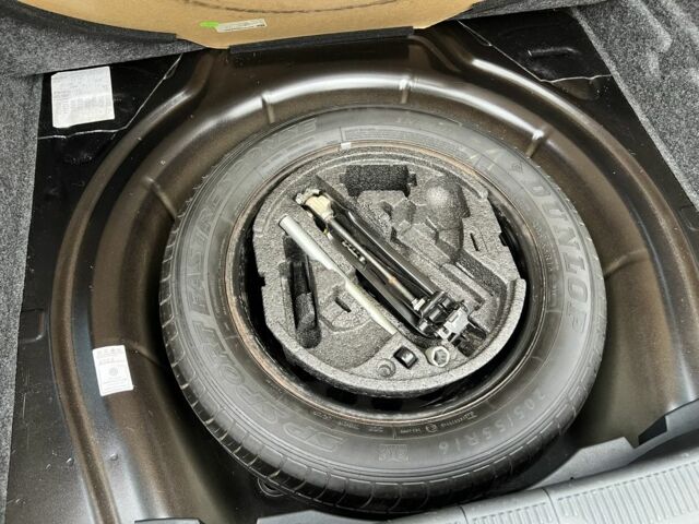 Черный Шкода Октавия, объемом двигателя 2 л и пробегом 288 тыс. км за 9699 $, фото 22 на Automoto.ua