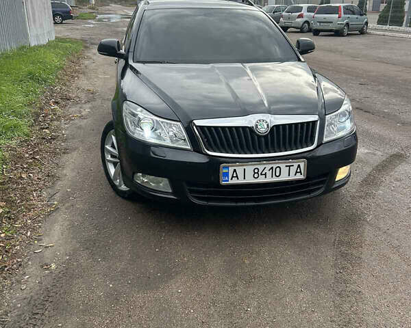 Чорний Шкода Октавія, об'ємом двигуна 2 л та пробігом 283 тис. км за 8600 $, фото 2 на Automoto.ua