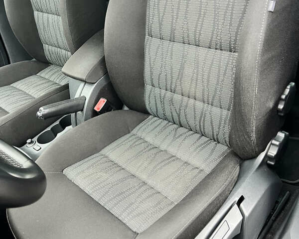 Чорний Шкода Октавія, об'ємом двигуна 1.8 л та пробігом 171 тис. км за 8999 $, фото 20 на Automoto.ua