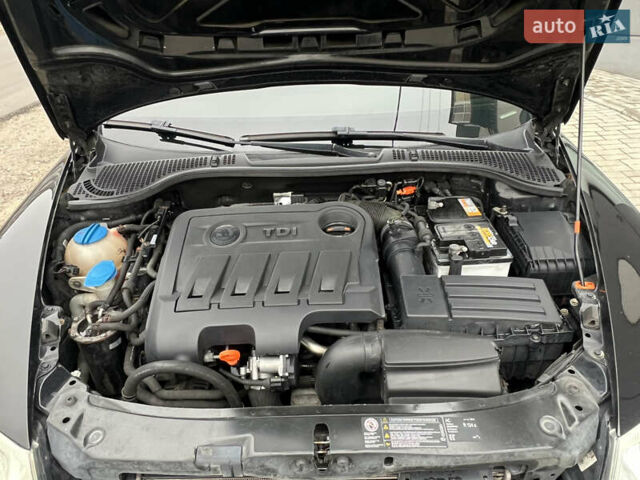 Черный Шкода Октавия, объемом двигателя 2 л и пробегом 234 тыс. км за 8899 $, фото 33 на Automoto.ua