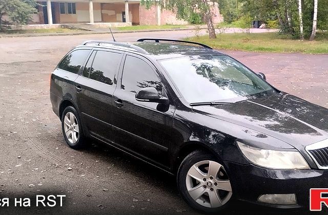Чорний Шкода Октавія, об'ємом двигуна 2 л та пробігом 320 тис. км за 7700 $, фото 6 на Automoto.ua
