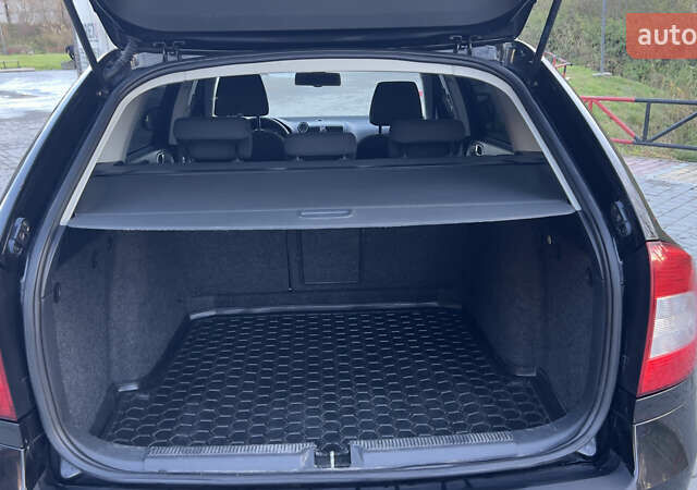 Черный Шкода Октавия, объемом двигателя 1.6 л и пробегом 290 тыс. км за 7900 $, фото 8 на Automoto.ua