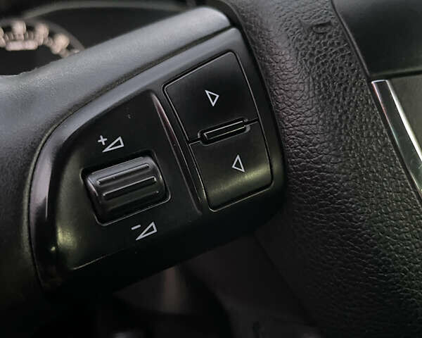 Чорний Шкода Октавія, об'ємом двигуна 2 л та пробігом 228 тис. км за 10799 $, фото 104 на Automoto.ua