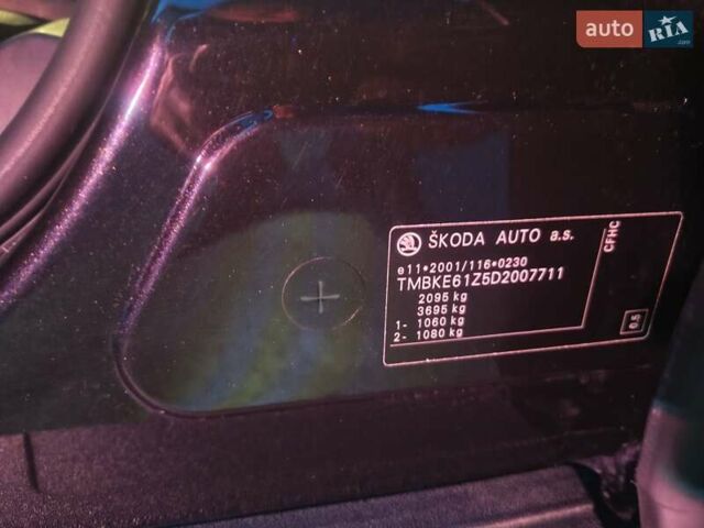 Черный Шкода Октавия, объемом двигателя 2 л и пробегом 139 тыс. км за 13499 $, фото 22 на Automoto.ua