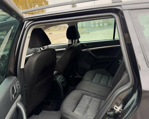 Черный Шкода Октавия, объемом двигателя 1.8 л и пробегом 226 тыс. км за 8100 $, фото 33 на Automoto.ua