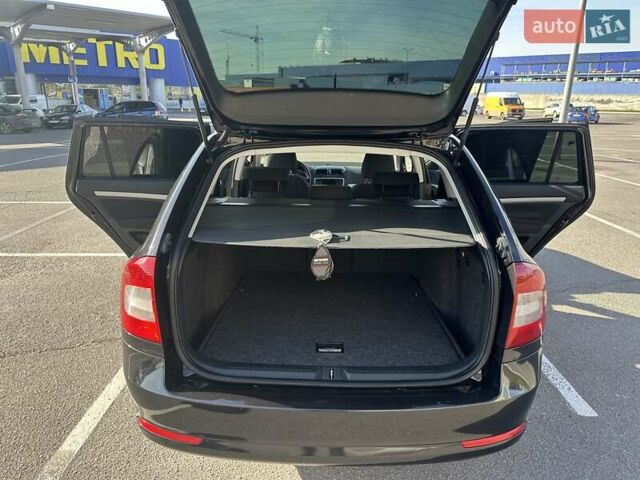 Чорний Шкода Октавія, об'ємом двигуна 1.6 л та пробігом 205 тис. км за 8900 $, фото 10 на Automoto.ua