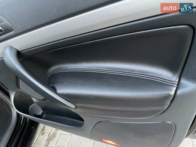 Чорний Шкода Октавія, об'ємом двигуна 2 л та пробігом 228 тис. км за 10799 $, фото 56 на Automoto.ua