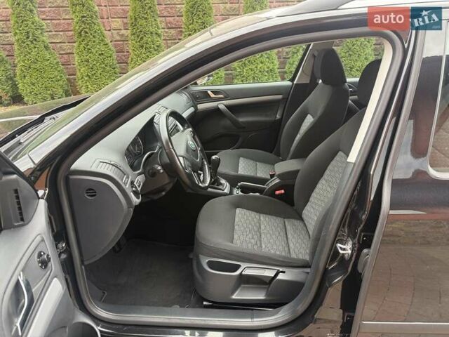 Черный Шкода Октавия, объемом двигателя 1.6 л и пробегом 218 тыс. км за 8450 $, фото 37 на Automoto.ua